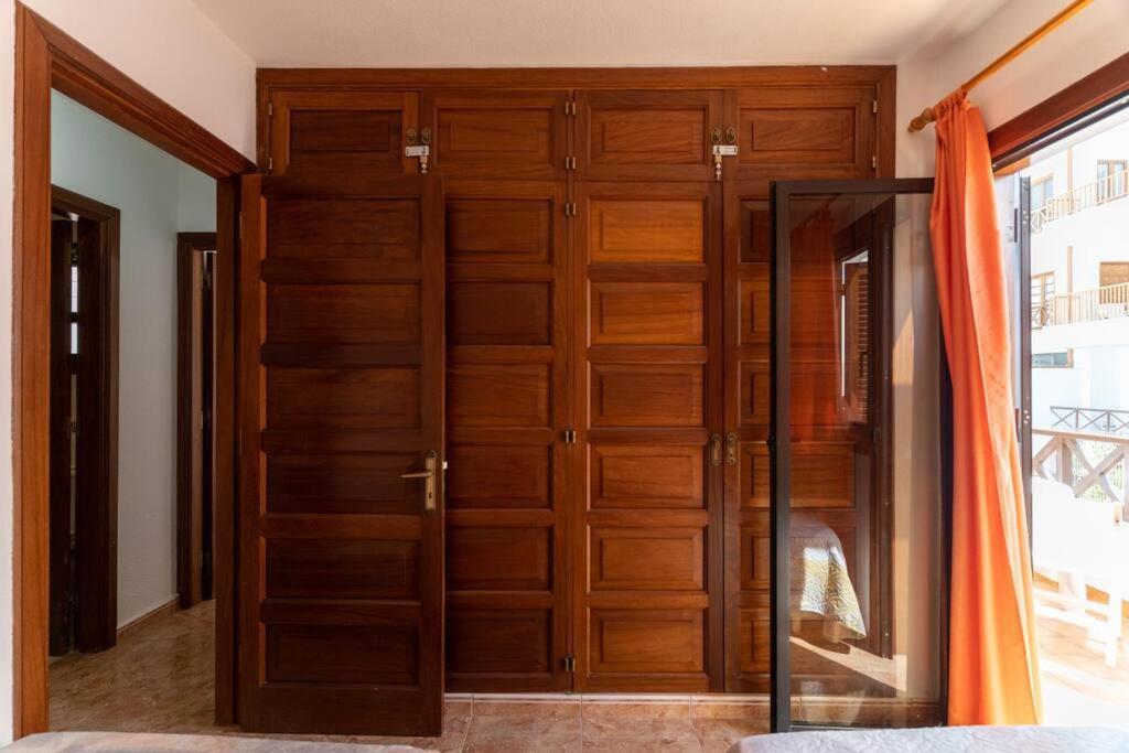 Apartamento con 2 terrazas en Los Cristianos Los Cristianos  Exterior foto