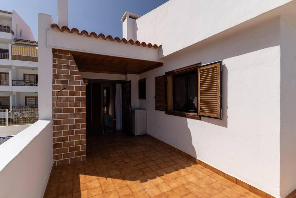 Apartamento con 2 terrazas en Los Cristianos Los Cristianos  Exterior foto
