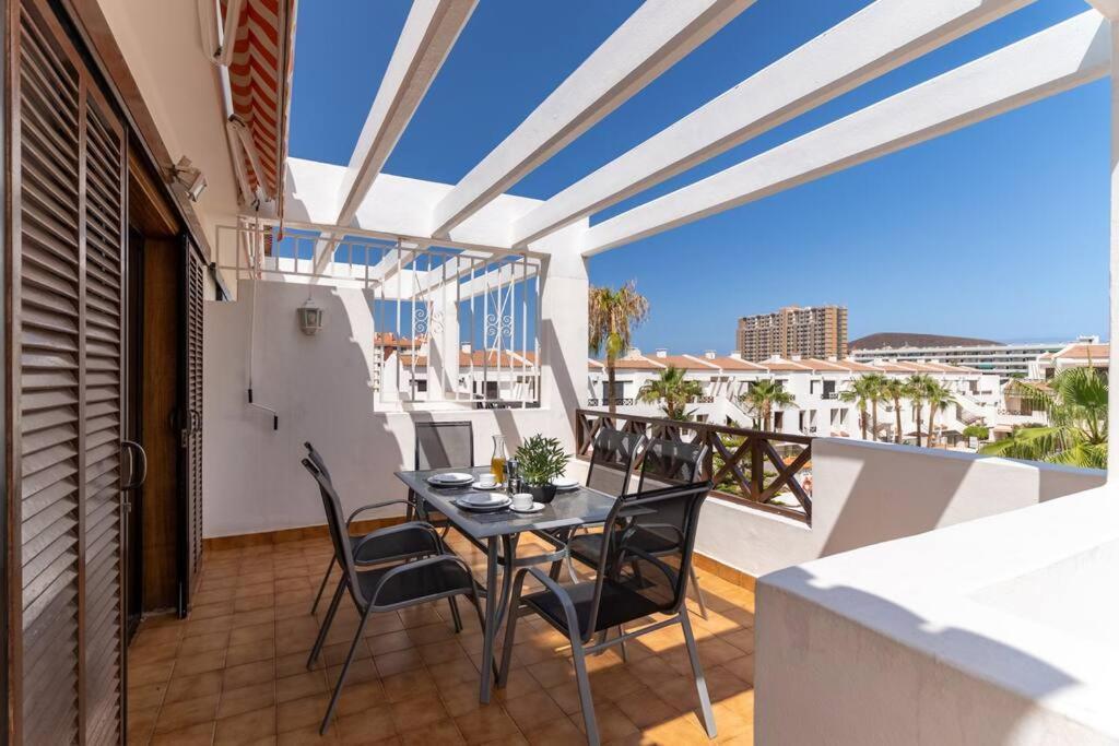 Apartamento con 2 terrazas en Los Cristianos Los Cristianos  Exterior foto