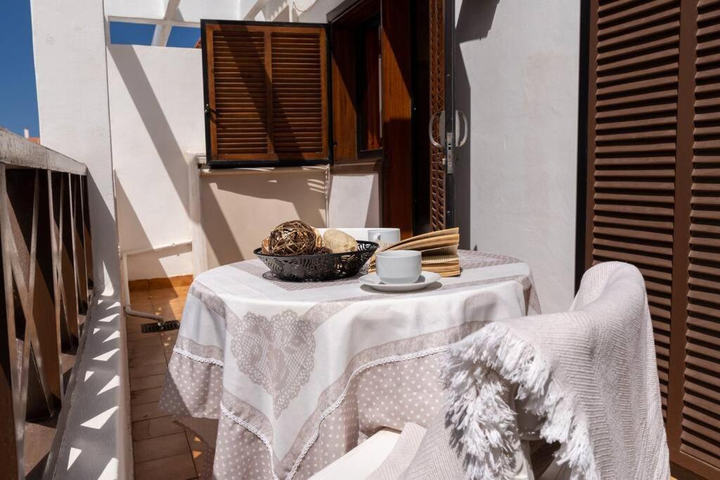 Apartamento con 2 terrazas en Los Cristianos Los Cristianos  Exterior foto
