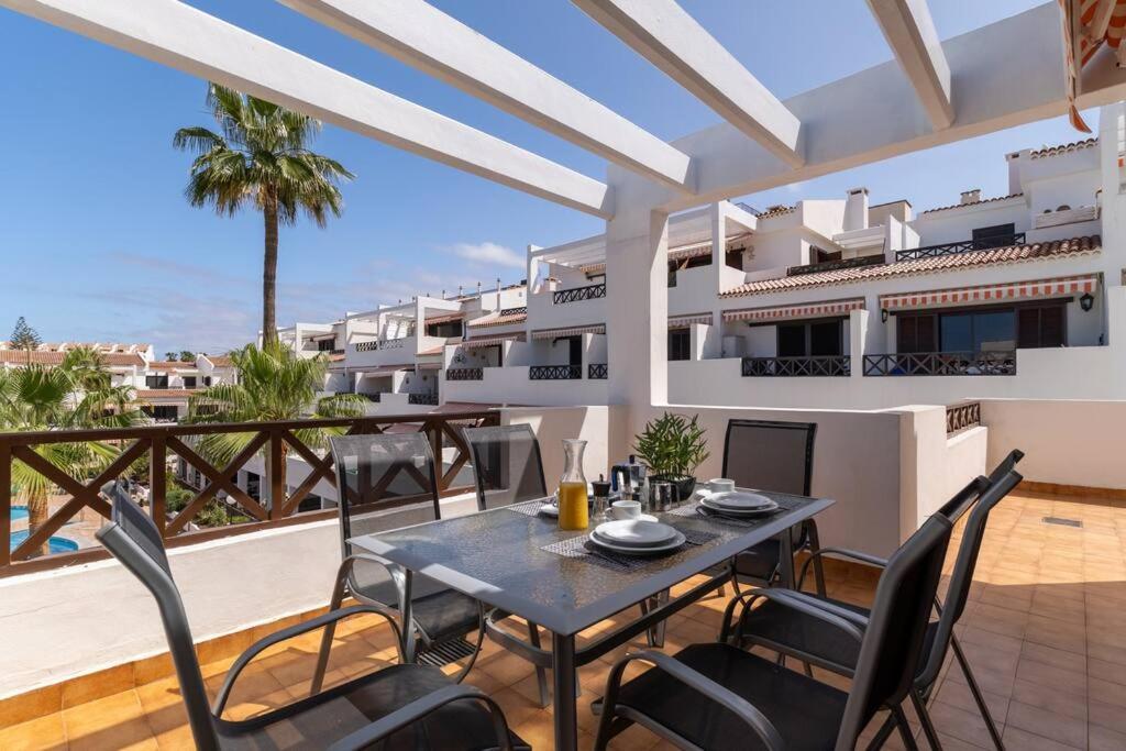Apartamento con 2 terrazas en Los Cristianos Los Cristianos  Exterior foto